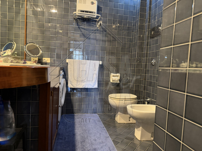 RIF: PDBUS Servizio Fotografico in fase di aggiornamento.

Nel cuore del centro di Padova, in un ...