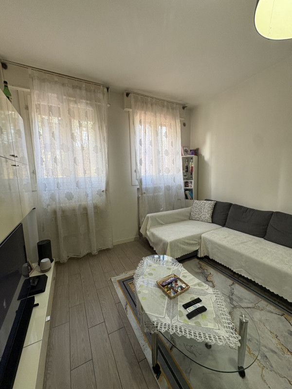 PRATO DELLA VALLE - ADIACENTE A PRATO DELLA VALLE AFFITTASI AMPIO BILOCALE IN OTTIMO CONTESTO ABI...