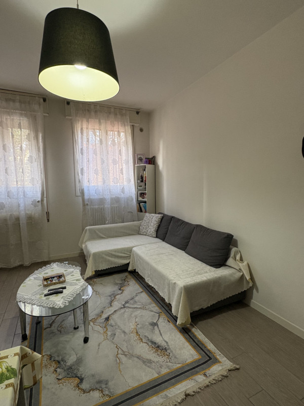 PRATO DELLA VALLE - ADIACENTE A PRATO DELLA VALLE AFFITTASI AMPIO BILOCALE IN OTTIMO CONTESTO ABI...