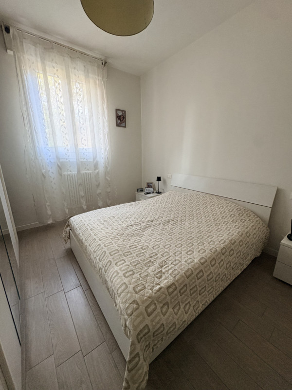 PRATO DELLA VALLE - ADIACENTE A PRATO DELLA VALLE AFFITTASI AMPIO BILOCALE IN OTTIMO CONTESTO ABI...