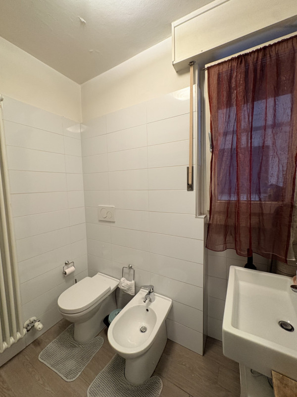 PRATO DELLA VALLE - ADIACENTE A PRATO DELLA VALLE AFFITTASI AMPIO BILOCALE IN OTTIMO CONTESTO ABI...