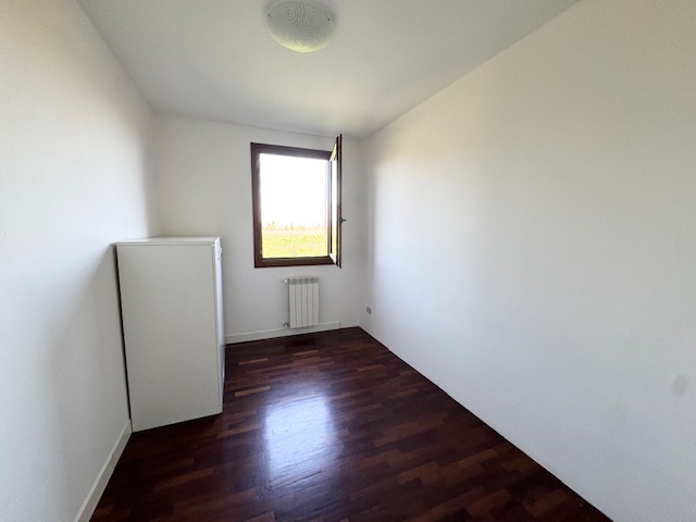 CERVARESE S. CROCE (PD) APPARTAMENTO al piano 1° ed ultimo su 2 livelli, composto da ingresso, so...