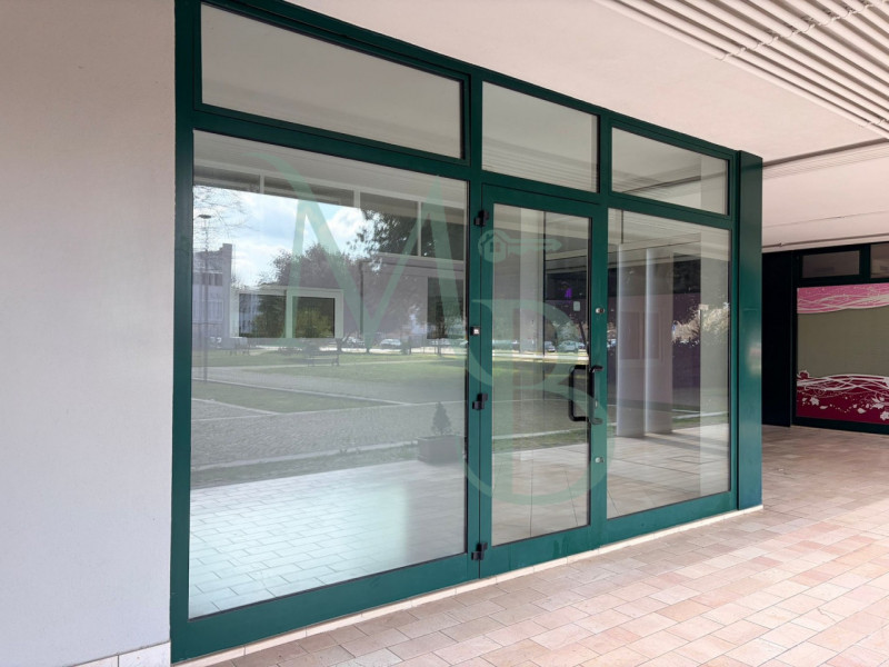 RUBANO (PD): Immobiliare MB propone in vendita esclusiva un negozio di circa 40 mq, soluzione ide...