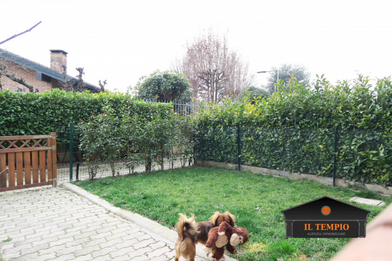 Villetta ristrutturata Classe A1 con fotovoltaico 6,3 kW, giardino privato e garage

Se desideri ...