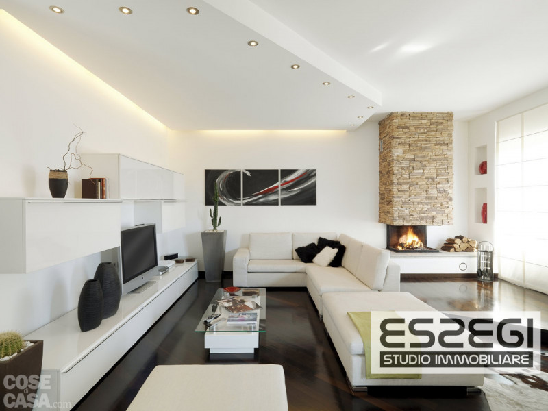 TENCAROLA di SELVAZZANO DENTRO: Vendesi appartamento bicamere in prestigioso edificio residenzial...