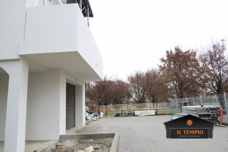 Nuove villette a schiera terra-cielo con giardino privato e garage – Classe energetica A

A pochi...