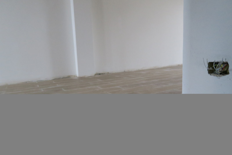 Vendesi villetta di testa con ampio giardino e garage in classe A facente parte di un complesso d...