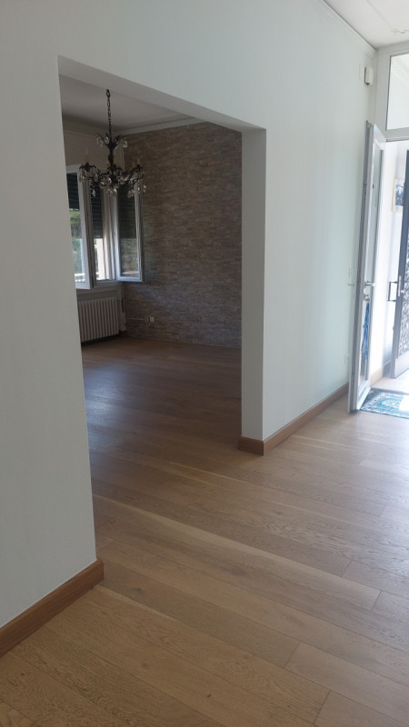 In zona interna al quartiere proponiamo porzione di bifamiliare al primo piano di recente ristrut...