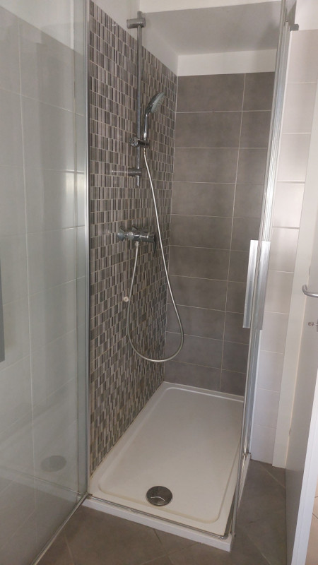 In zona interna al quartiere proponiamo porzione di bifamiliare al primo piano di recente ristrut...