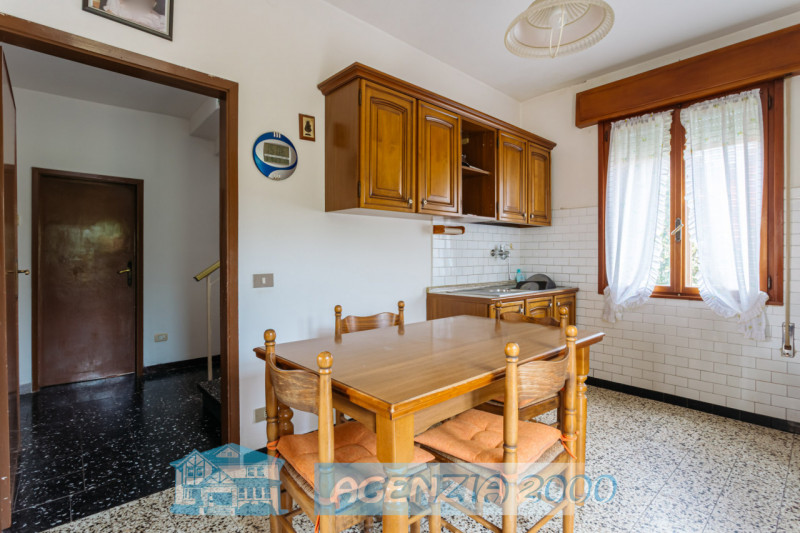 A TERRASSA PADOVANA HO LA CASA CHE CERCHI DA TEMPO!!! HA UN AMPIO GIARDINO, INOLTRE HAI A DISPOSI...