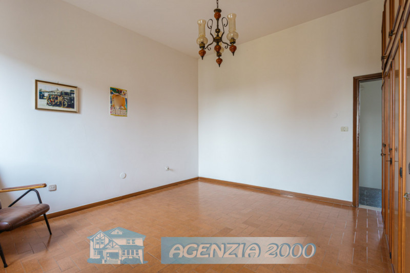 A TERRASSA PADOVANA HO LA CASA CHE CERCHI DA TEMPO!!! HA UN AMPIO GIARDINO, INOLTRE HAI A DISPOSI...