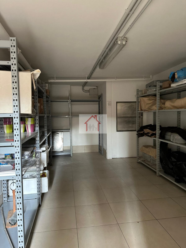 Rif: DV116
X Info - Denis: 3402540785

Piovene Rocchette (VI)

Opportunità unica di investimento ...