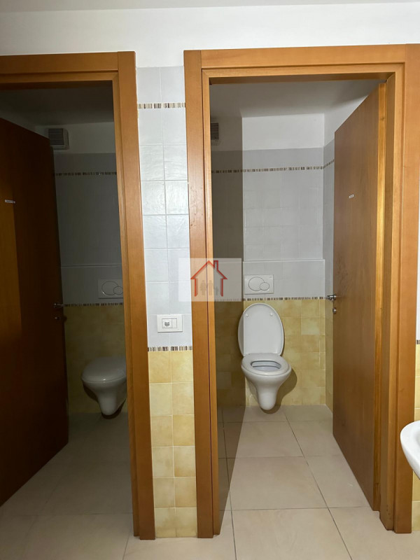 Rif: DV116
X Info - Denis: 3402540785

Piovene Rocchette (VI)

Opportunità unica di investimento ...