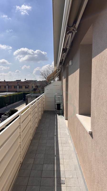 BUSA DI VIGONZA: Immobiliare MB propone in esclusiva un appartamento completamente ristrutturato ...