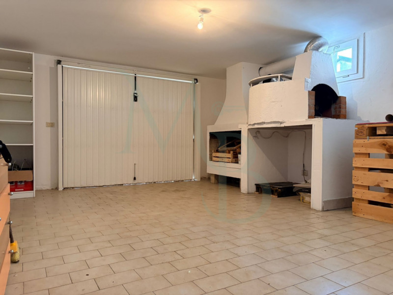 BUSA DI VIGONZA: Immobiliare MB propone in esclusiva un appartamento completamente ristrutturato ...