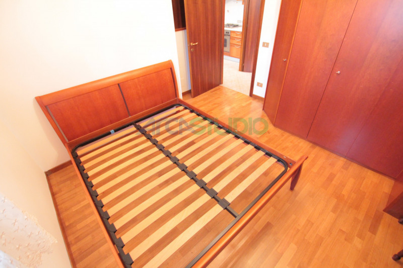 OTTIMO INVESTIMENTO
Vieni a scoprire questo incantevole Miniappartamento situato nel cuore di Ret...