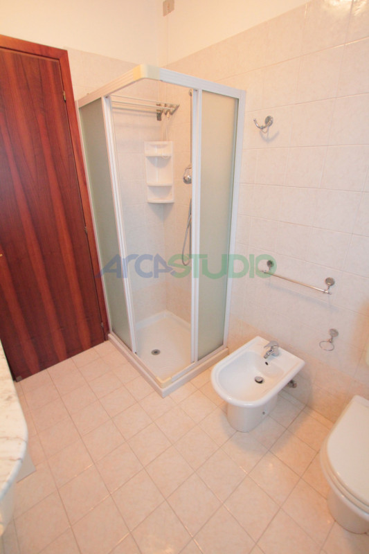 OTTIMO INVESTIMENTO
Vieni a scoprire questo incantevole Miniappartamento situato nel cuore di Ret...