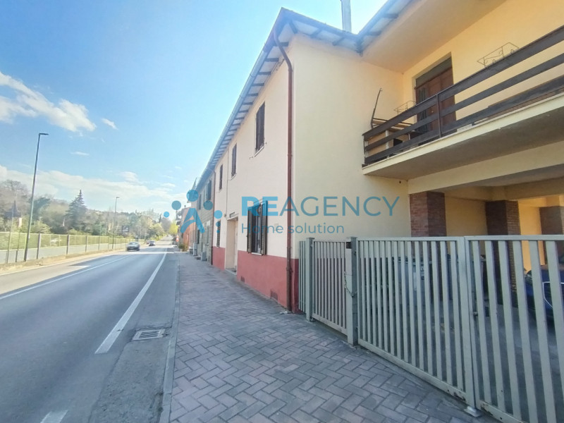 TORGIANO-FERRIERA

Stai cercando un bicamere con giardino?
Prezzo €129.000
CHIAMACI ORA allo 0444...