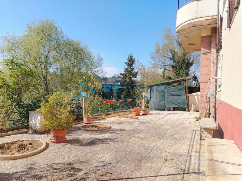 TORGIANO-FERRIERA

Stai cercando un bicamere con giardino?
Prezzo €129.000
CHIAMACI ORA allo 0444...