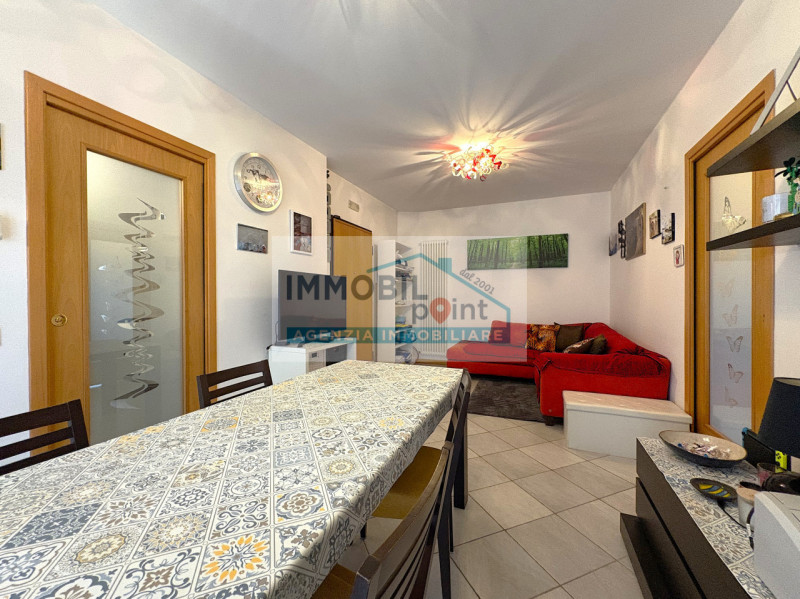 All'interno del quartiere residenziale di San Biagio di Teolo proponiamo un ottimo appartamento a...