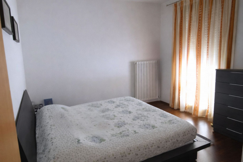 All'interno del quartiere residenziale di San Biagio di Teolo proponiamo un ottimo appartamento a...