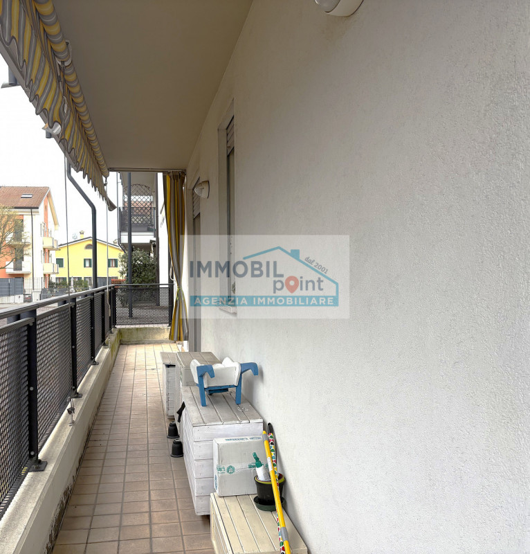 All'interno del quartiere residenziale di San Biagio di Teolo proponiamo un ottimo appartamento a...