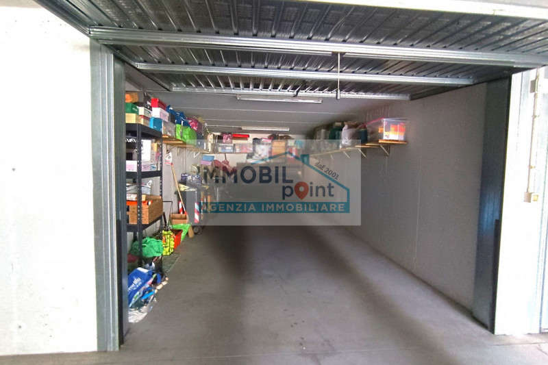 All'interno del quartiere residenziale di San Biagio di Teolo proponiamo un ottimo appartamento a...