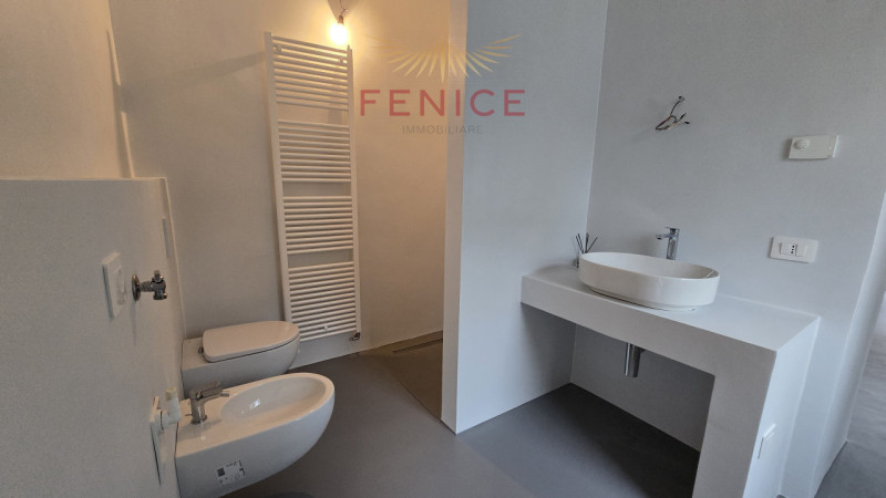 A Cornuda, in posizione tranquilla ma comoda ai servizi, proponiamo una deliziosa casetta di test...