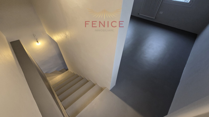 A Cornuda, in posizione tranquilla ma comoda ai servizi, proponiamo una deliziosa casetta di test...