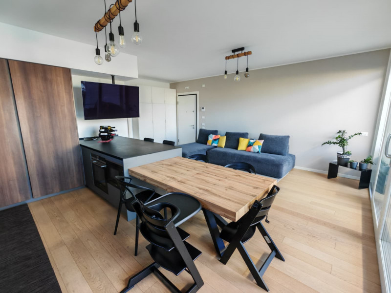 (Per INFO Mara 3481536890) A Silea, zona Sant'Elena, proponiamo in vendita meraviglioso appartame...