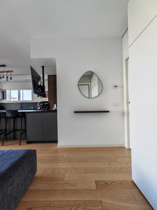 (Per INFO Mara 3481536890) A Silea, zona Sant'Elena, proponiamo in vendita meraviglioso appartame...