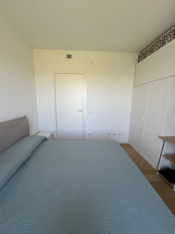 (Per INFO Mara 3481536890) A Silea, zona Sant'Elena, proponiamo in vendita meraviglioso appartame...