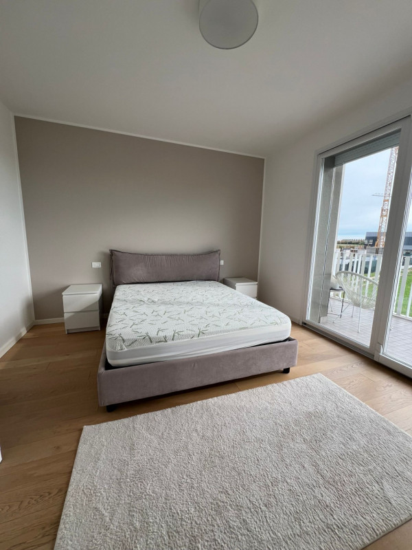 (Per INFO Mara 3481536890) A Silea, zona Sant'Elena, proponiamo in vendita meraviglioso appartame...