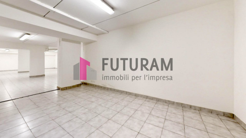 RIF: 148NM - PADOVA - PER INFO 0444/310220

Propongo in vendita un negozio di 275 mq in zona Stan...