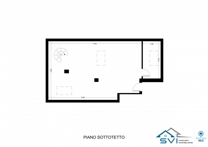 Scopri questo splendido appartamento di oltre 200 mq situato nell'incantevole zona di Guizza a Pa...