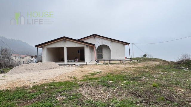 MONTE DI MALO: in zona panoramica posta a 10 minuti dal paese di Malo VILLETTA indipendente Eco-G...