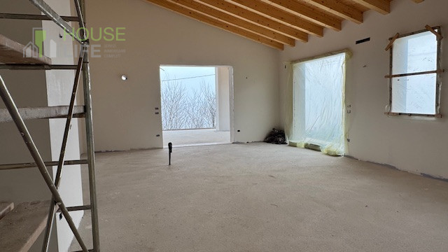 MONTE DI MALO: in zona panoramica posta a 10 minuti dal paese di Malo VILLETTA indipendente Eco-G...