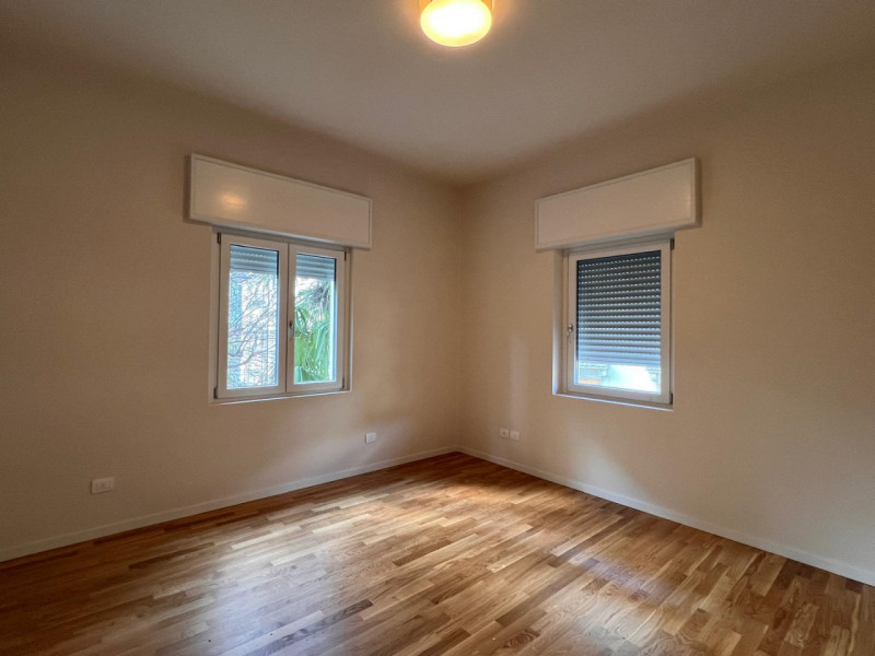 UBICAZIONE E CONTESTO

Nel centro di Vicenza, in posizione strategica comoda a tutti i principali...