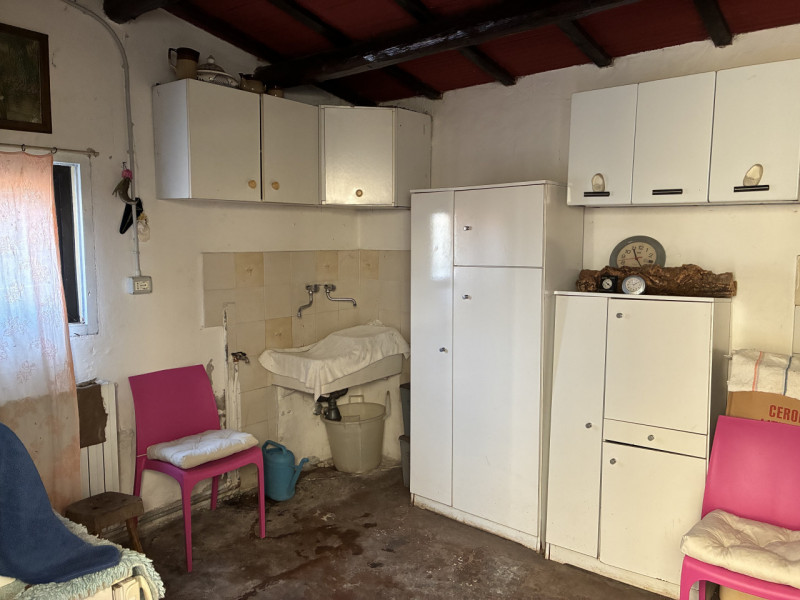 Immerso nella splendida cornice naturale dei Colli Euganei, in una zona tranquilla e riservata ma...