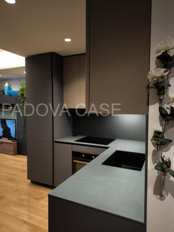 Padova – Centro Storico | Appartamento ristrutturato con vista Colli Euganei

Nel cuore del centr...