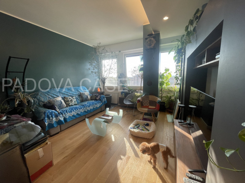 Padova – Centro Storico | Appartamento ristrutturato con vista Colli Euganei

Nel cuore del centr...