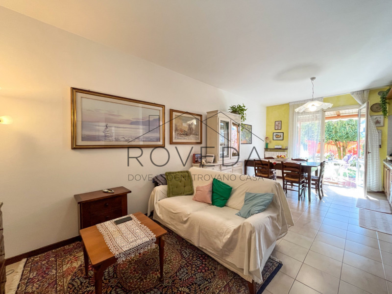 LE GRAZIE - CASIER

RIFERIMENTO: CR21

L'agenzia Roveda Immobiliare ha il piacere di proporre in ...