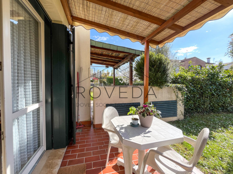 LE GRAZIE - CASIER

RIFERIMENTO: CR21

L'agenzia Roveda Immobiliare ha il piacere di proporre in ...