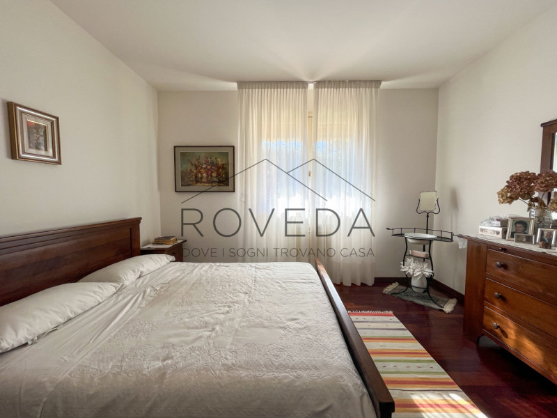 LE GRAZIE - CASIER

RIFERIMENTO: CR21

L'agenzia Roveda Immobiliare ha il piacere di proporre in ...