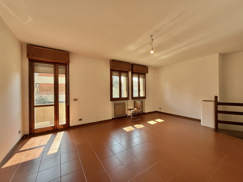 Ciao da Arcobaleno Immobiliare, se stai cercando uno spazioso appartamento, allora non farti scap...