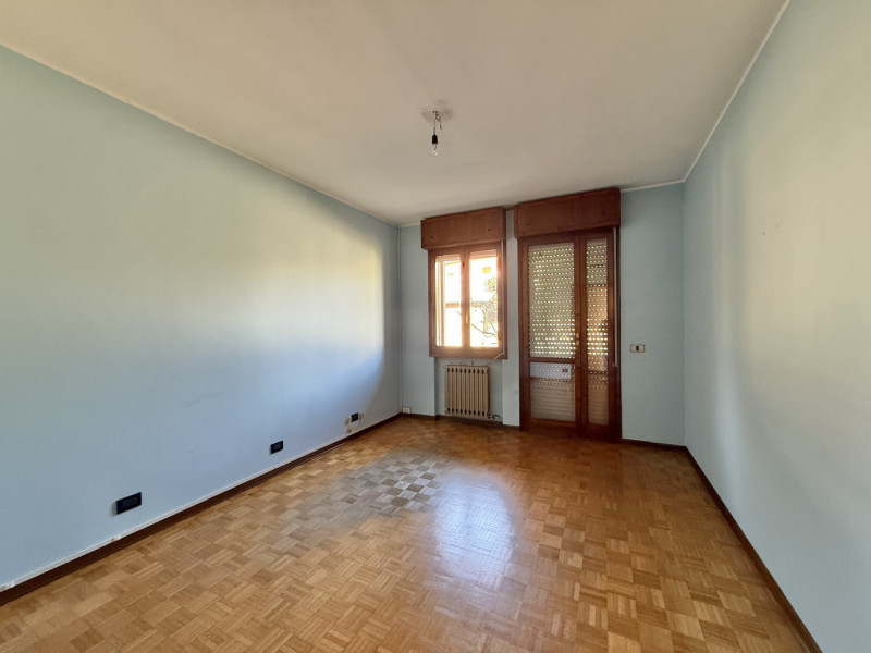 Ciao da Arcobaleno Immobiliare, se stai cercando uno spazioso appartamento, allora non farti scap...