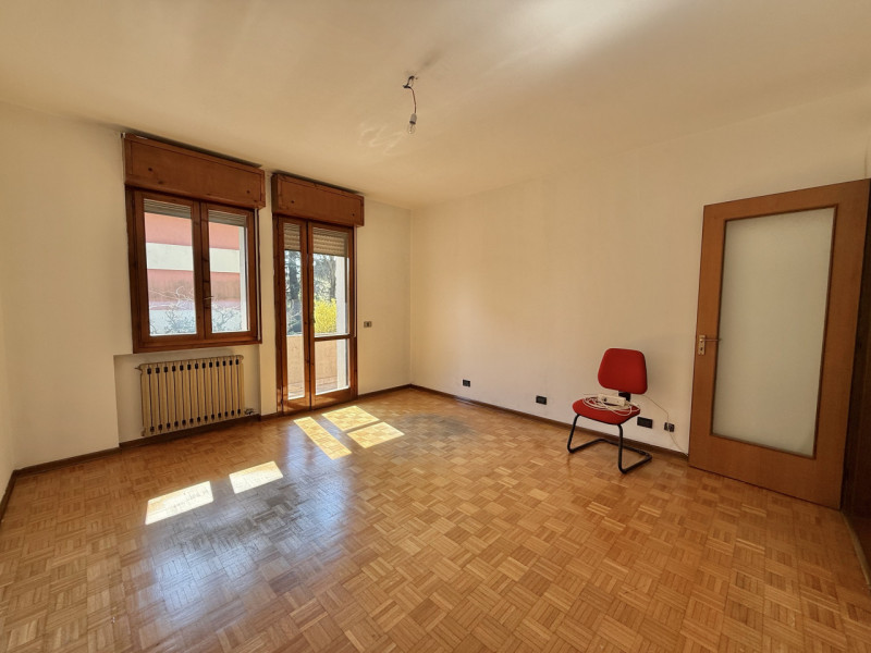 Ciao da Arcobaleno Immobiliare, se stai cercando uno spazioso appartamento, allora non farti scap...