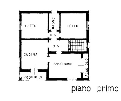 A ridosso del centro di Este, proponiamo in vendita porzione di bifamiliare dagli spazi generosi....