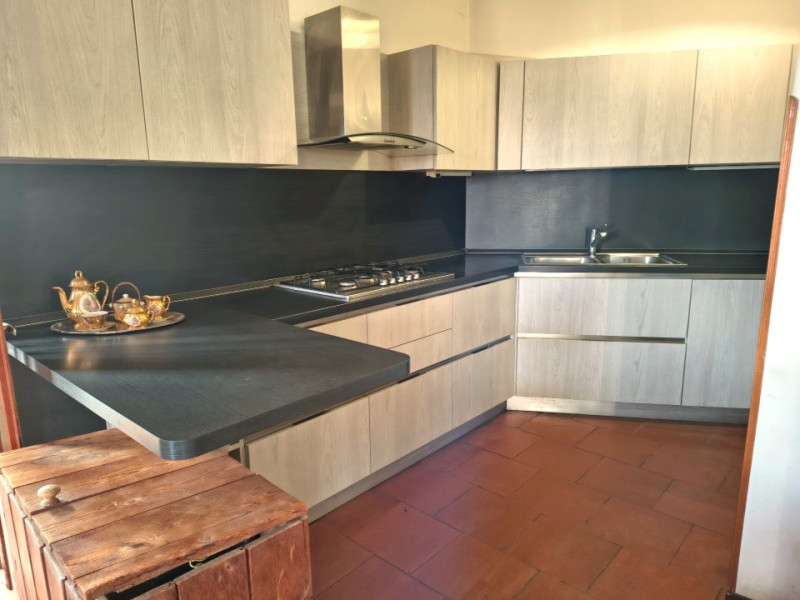 Cerchi la soluzione definitiva per vivere vicino ai tuoi cari, ma ognuno con la propria totale in...