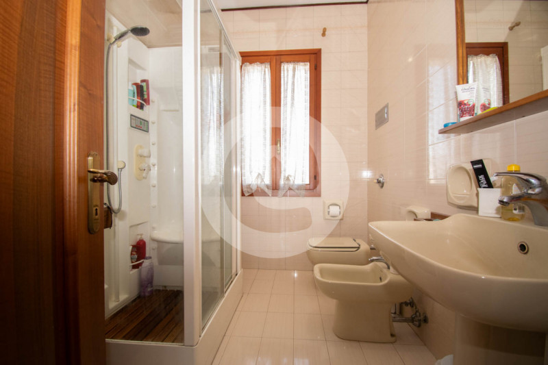 Nel cuore di Santa Giustina in Colle, proponiamo in vendita una splendida casa singola terratetto...